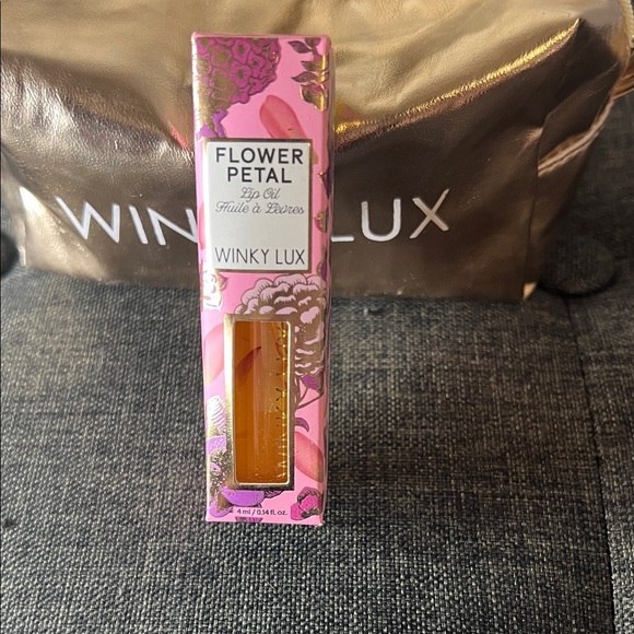 WINKY LUX Flower Petal Lip Oil - Gold Infusion - Picture 1 of 2
